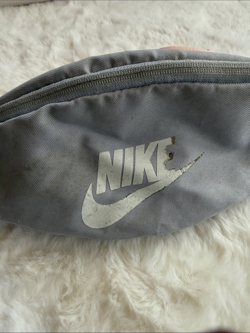 Nike Gray and Pale Pink Crossbody Waist Bag - Picture 2 of 5